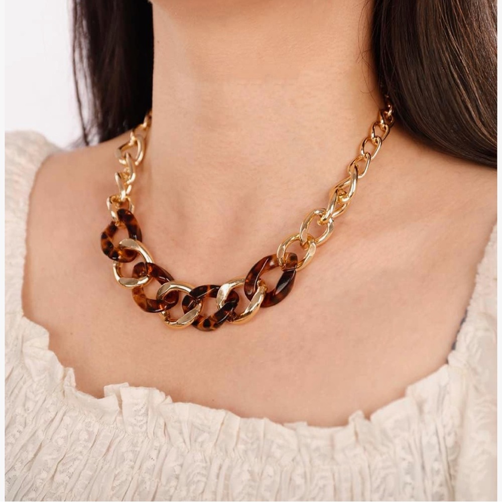 NWT Gold Long chain Necklace Acrylic Tortoise shell Link Acetate Statement